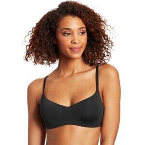 #751 Maidenform Lightly Lined Straight Neck Wirefree DM7682
